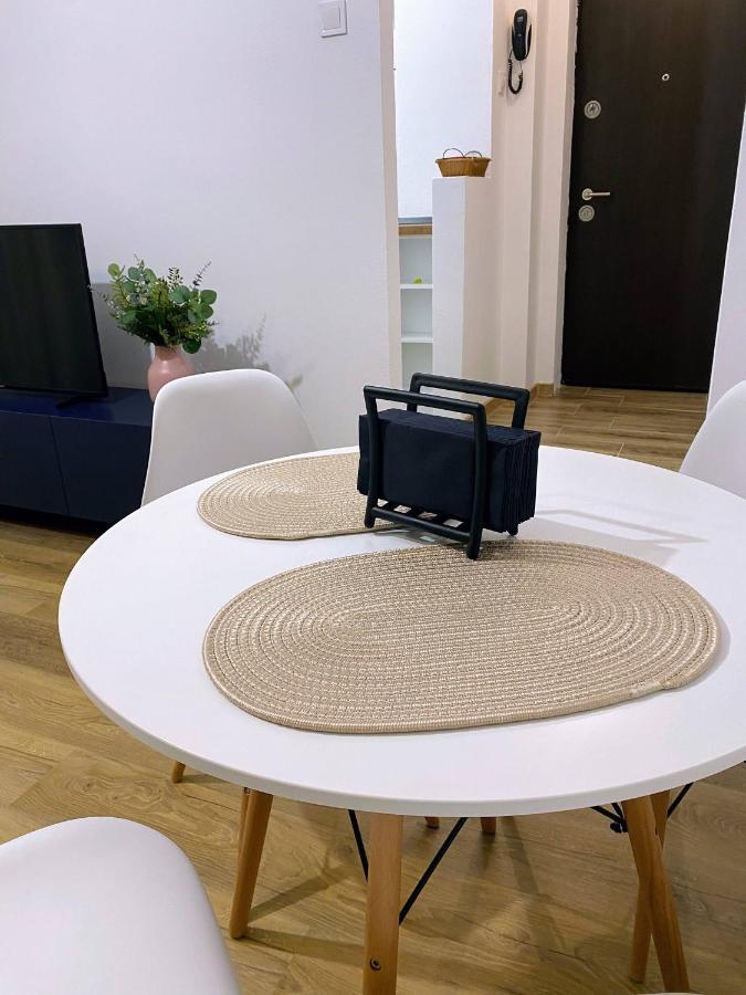 Central Cozy Apartment North Railway St - 4 Min Walk Bukareszt Zewnętrze zdjęcie